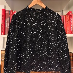 Beautiful blouse! Never worn XXS NWOT NOT FOR SALE